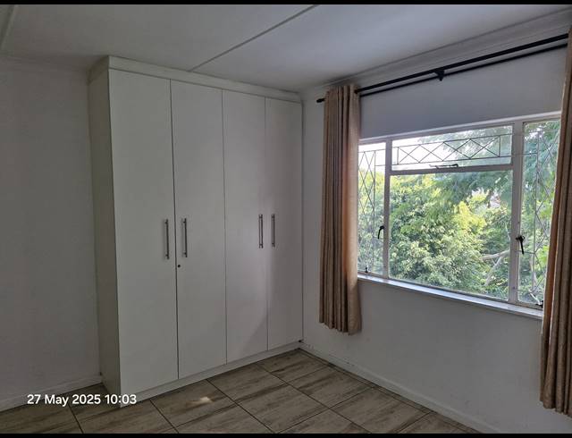 2 BEDROOM SIMPLEX FOR SALE IN MALVERN
